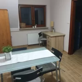 Samodzielna kawalerka w centrum Kobyłki, oferta zawiera wszelkie opłat