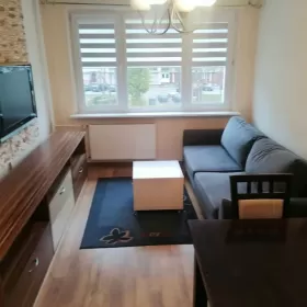 Wynajmę Mieszkanie w centrum 2 pok.w bloku