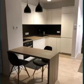 Wynajmę kawalerkę 31 m z balkonem