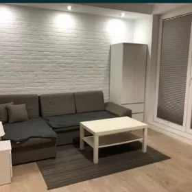 Wynajmę kawalerkę 31 m z balkonem