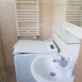 Wynajmę kawalerkę w Suchym Lesie (ul. Szkółkarska)