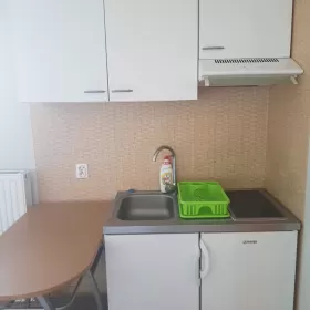 Wynajmę kawalerkę w Suchym Lesie (ul. Szkółkarska)