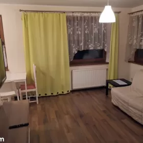 Wynajmę mieszkanie Kawalerka z GARAŻEM Smolec