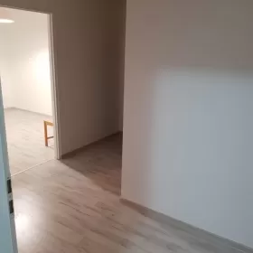 Wynajmę 2 pokojowe mieszkanie wraz z balkonem