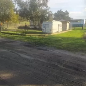 Sprzedam działkę nad morzem z domkiem holenderskim