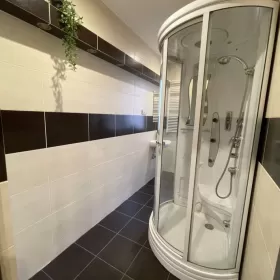 Sprzedam mieszkanie Świętochłowice M3, gaz, czynsz 180 zł! CENTRUM 1 pietro