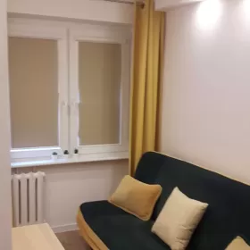WYNAJMĘ mieszkanie 33m. 2 pok Piotrków trybunalski ul.DZIELNA