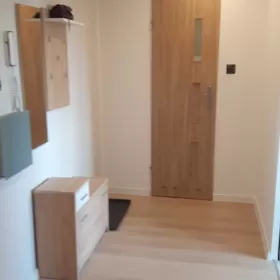 WYNAJMĘ mieszkanie 33m. 2 pok Piotrków trybunalski ul.DZIELNA