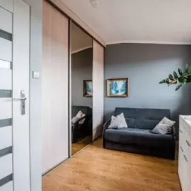 Sprzedam 4 pokojowe mieszkanie 63m2, Jaroty