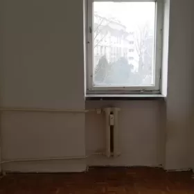 Sprzedam 3 pokoje przy Łazienkach Warszawa