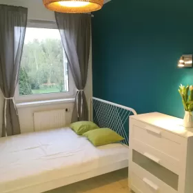 Wynajmę mieszkanie 2 pokojowe Tychy na osiedlu W w Tychach - 1550 zł