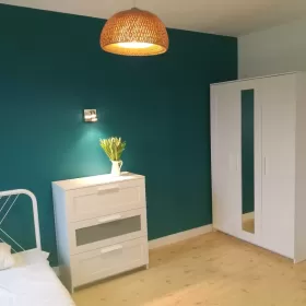 Wynajmę mieszkanie 2 pokojowe Tychy na osiedlu W w Tychach - 1550 zł