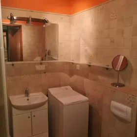 Wynajmę mieszkanie 2 pokojowe Tychy na osiedlu W w Tychach - 1550 zł