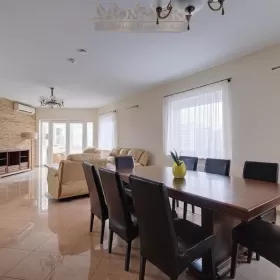Wyjątkowy apartament 158m,5 pokoi+152 M warszawa Ursynów 