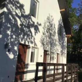 Pokoje apartamenty nocleg noclegi centrum Karpacz