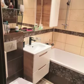 Sprzedam Mieszkanie 53 m2, 3 pokoje, parking, Olsztyn 