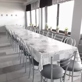 Odstąpię lokal gastronomiczny Kawiarenka w centrum Radlina na basenie