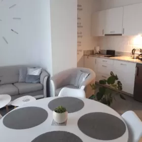 Wynajmę mieszkanie 2 pokoje + parking Władysławowo ul. Rybacka 5