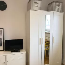 Wynajmę umeblowana kawalerka w centrum Jeżyc