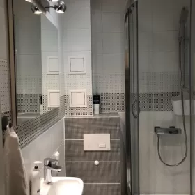 Wynajmę umeblowana kawalerka w centrum Jeżyc
