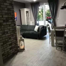Sprzedam Mieszkanie 54 metry z ogrodem, loggią, miejscem w hali garażowej