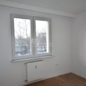 Sprzedam 2-pokojowe mieszkanie Radom na os. Akademickim