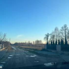 Sprzedam działke budowlaną pod lasem koło Warszawy