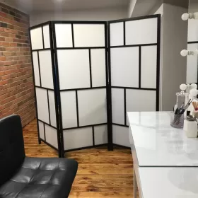 Sprzędam działający salon kosmetyczny w Warszawie. Żoliborz