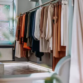 Sprzedam firmę - rentowny butik z polskimi markami + sklep internetowy