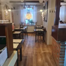 Sprzedam włoską restaurację możliwość przejęcia franczyzy