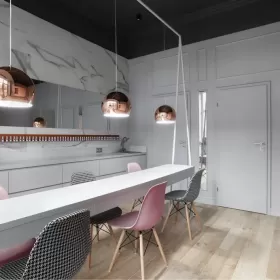 Sprzedam Odstąpię salon stylizacji paznokci