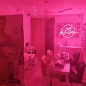 sprzedam salon kosmetyczny manicure pedicure centrum wrocławia