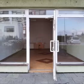 Lokal handlowo-usługowy na wynajem - Oświęcim Zasole ul. Obozowa 25A