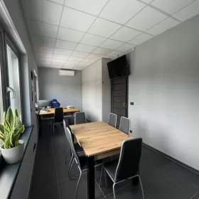 Wynajmę Umeblowane i wyposażone biuro do wynajęcia w Piotrowicach