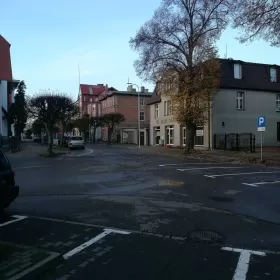 Wynajmę lokal w kamienicy na sklep, biuro, usługi Kartuzy 