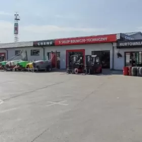 WYNAJMĘ LOKAL użytkowy 100M2 Sandomierz Dawna Hurtownia  Olejów AGRO-HANDEL