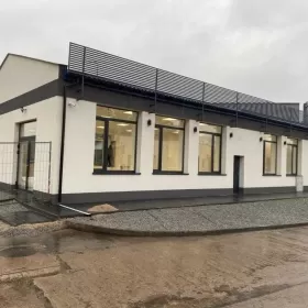 Wynajmę lokal handlowo-usługowy 160m2 Dęblin centrum