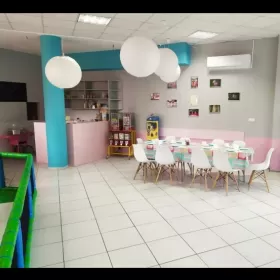 Sprzedam funkcjonującą firmę (sala zabaw dla dzieci)