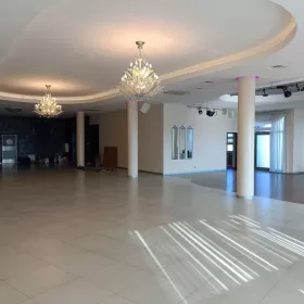 Wynajmę Lokal w Centrum Andrespola