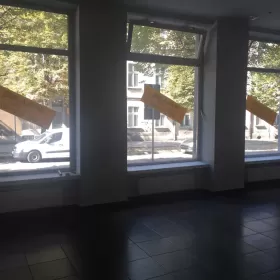 Wynajmę lokal użytkowy w bloku na działalność - 80m Kalisz 