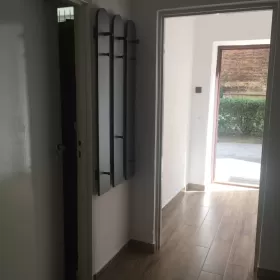 Wynajmę lokal użytkowy w bloku na działalność - 80m Kalisz 