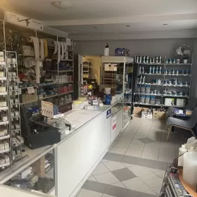 Sprzedam firmę sklep zaopatrzenie lakierni