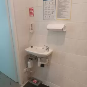 Sprzedam Odstąpię firmę produkującą lód w kostkach