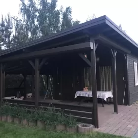 Działka do własną  linią  brzegową jez.  Kamienieckie  z domkiem, własna plaża,  pomost