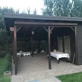 Działka do własną  linią  brzegową jez.  Kamienieckie  z domkiem, własna plaża,  pomost