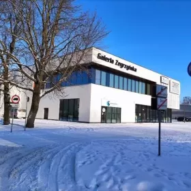 Sprzedam firmę - dobrze prosperujący gabinet kosmetyczno - fryzjerski