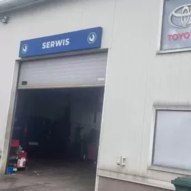 Odstąpie warsztat samochodowy słupno