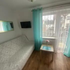 Wakacje nad morzem, noclegi blisko plaży, Pokoje Gościnne Ada Karwia 