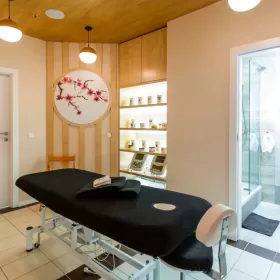Sprzedam SPA Salon Urody - w Galerii Handlowej - działający