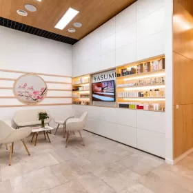 Sprzedam SPA Salon Urody - w Galerii Handlowej - działający